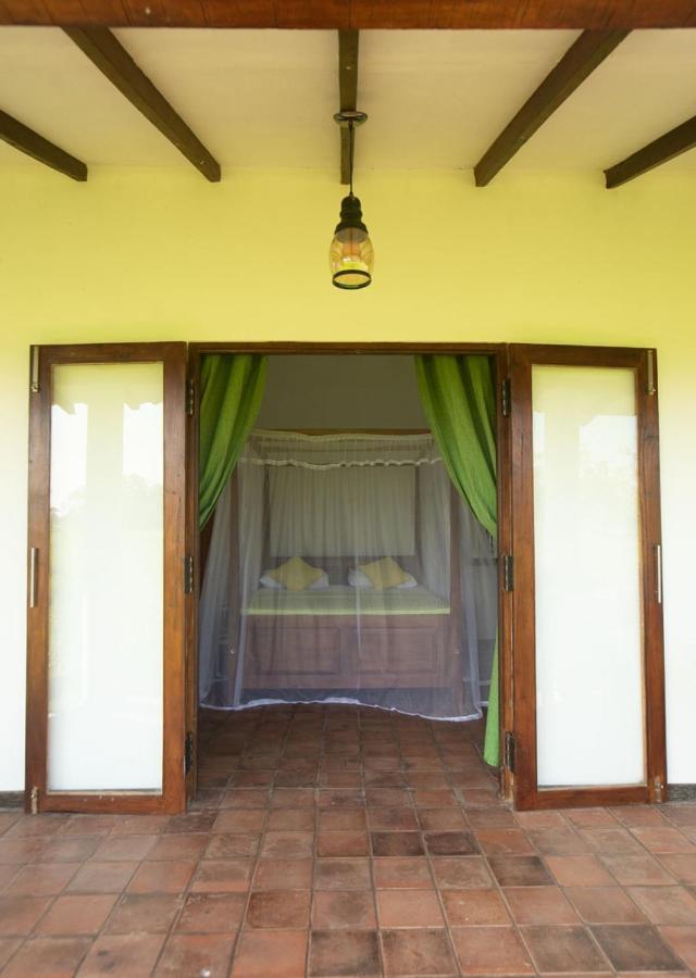 Wild Edge - Wilpattu Vila Nochchiyagama Exterior foto